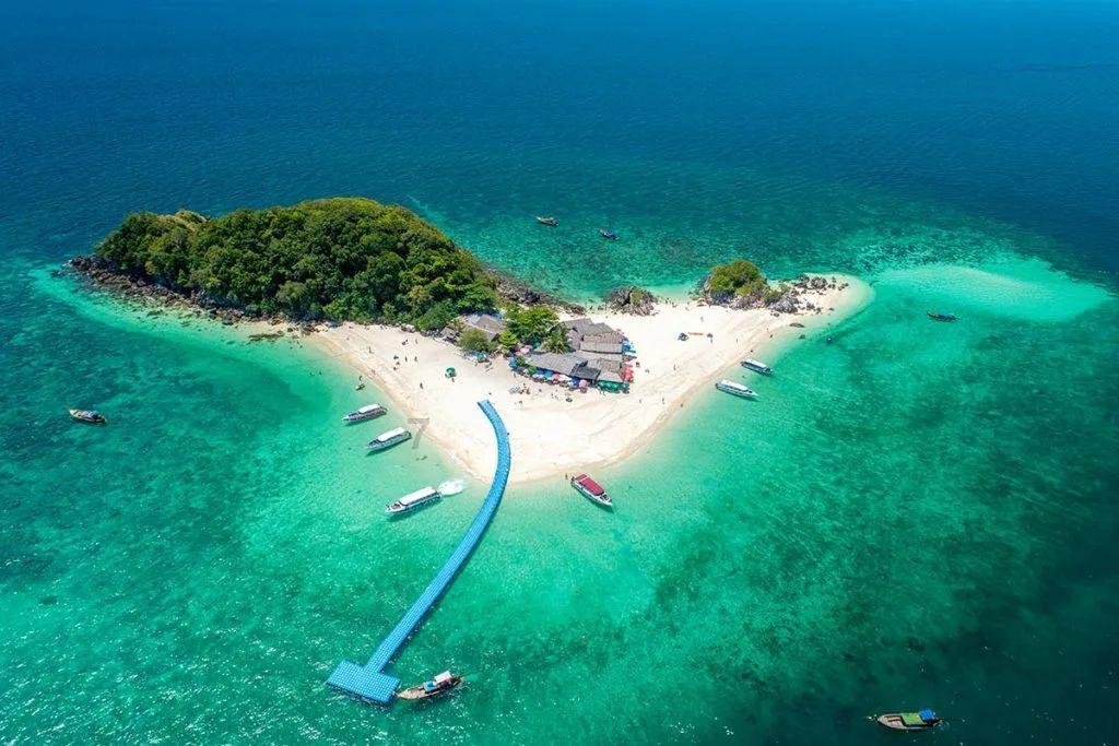 东方甄选甘肃行荣获甘肃省文旅厅文旅新媒体宣传最佳策划奖